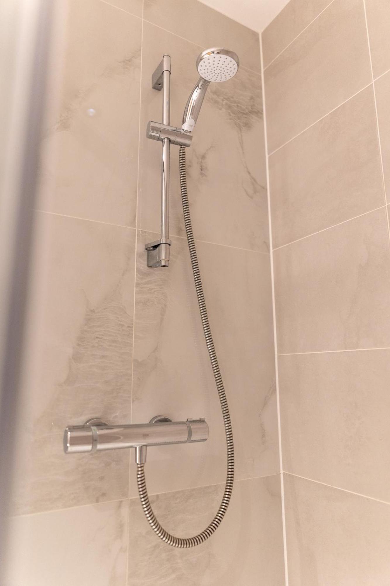 Exclusive Cardiff City Centre Apartment المظهر الخارجي الصورة
